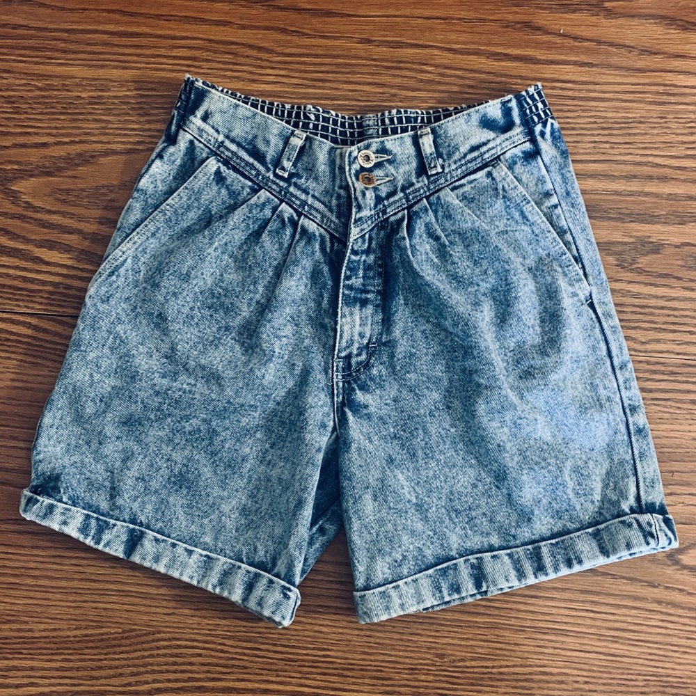 Vintage Acid Wash High Waisted Denim Shorts